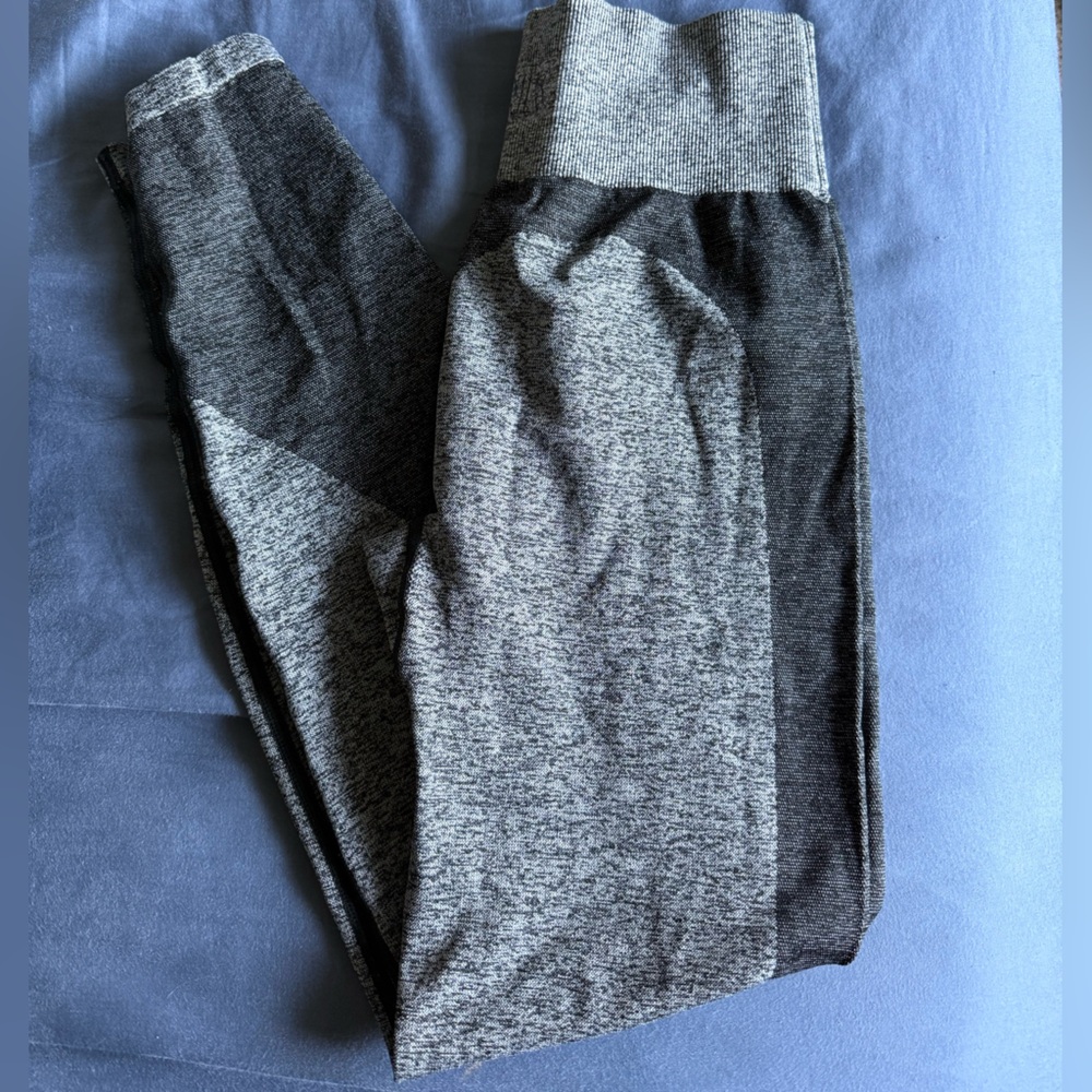 PINK Victoria's Secret Leggings